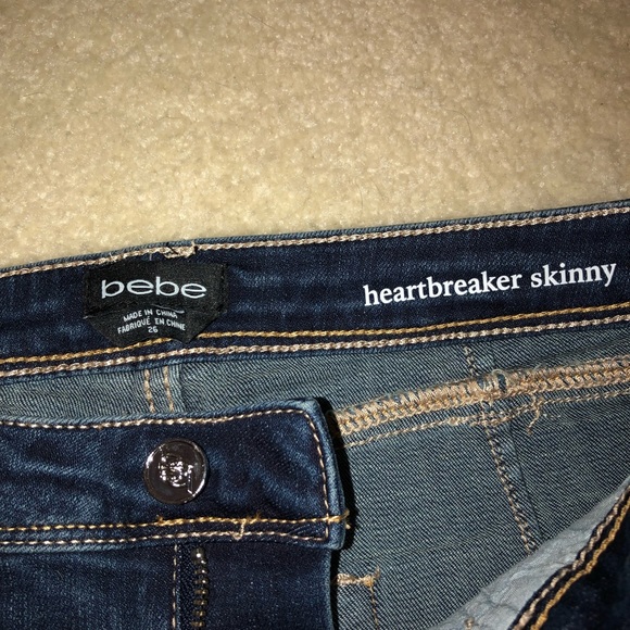Nwt BEBE ANkle Skinny rhinestone jeans - Picture 3 of 7